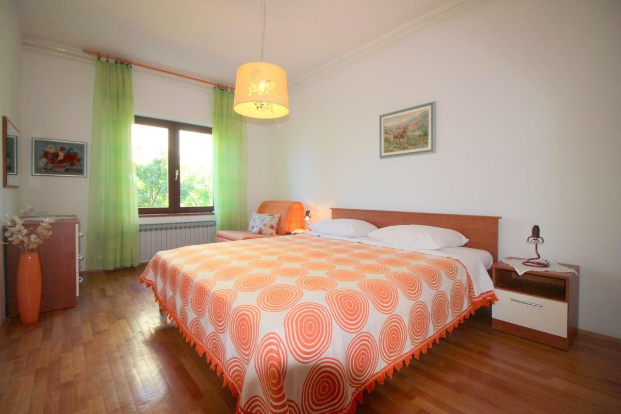 Apartment In Porec/Istrien 37093 エクステリア 写真